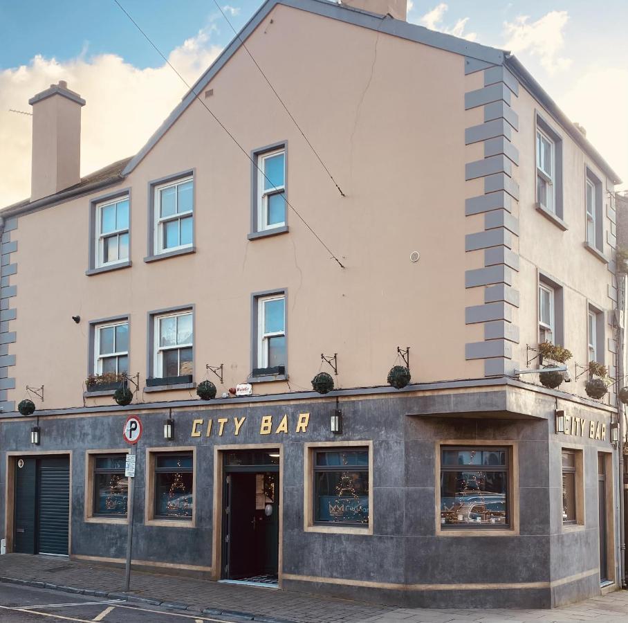 3 Bedroom Luxury Apartment Main Street Cashel  Exterior photo